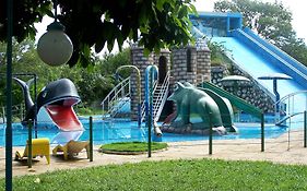 Resort Hotel Cajuína Náutico Club